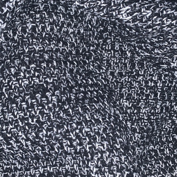 Cozy knit turtleneck sweater - Picture 4 of 6